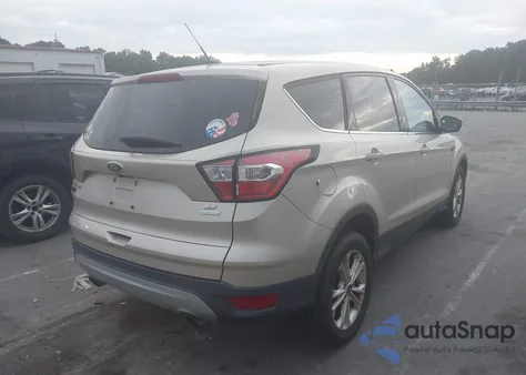 2017 Ford Escape Se from USA, damaged, VIN 1FMCU0GD5HUE01022